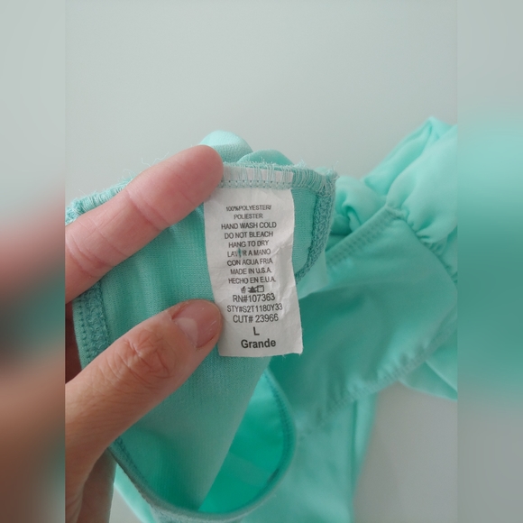 Lulu's Mint green bow tie crop top - Picture 5 of 8